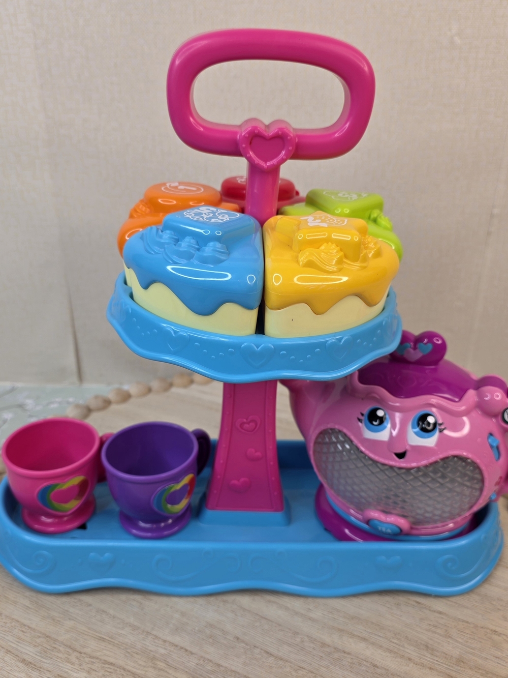 Leapfrog Musical Rainbow Tea Party